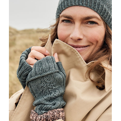 Lana Grossa - Fingerless Mitts - Image 1